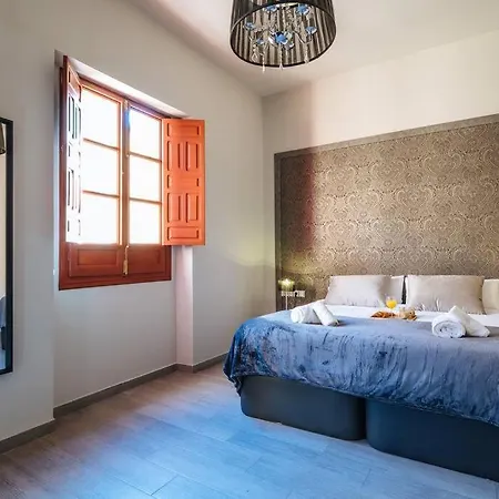 The Secret To A Great In * 1' Giralda Apartamento Sevilla