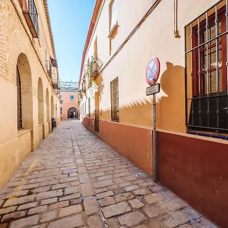 The Secret To A Great In * 1' Giralda 아파트