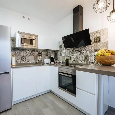 Apartment The Secret To A Great In * 1' Giralda