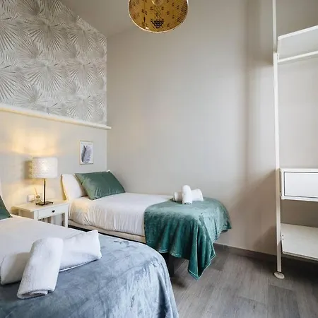 Apartment The Secret To A Great In * 1' Giralda Seville